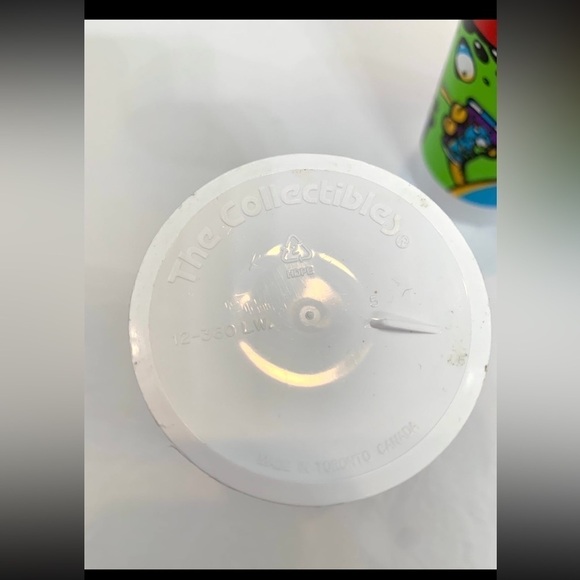 Vintage Coca Cola “The Collectibles” Cups Aliens Set of 4 - Picture 4 of 4